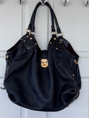 Louis Vuitton Mahina L